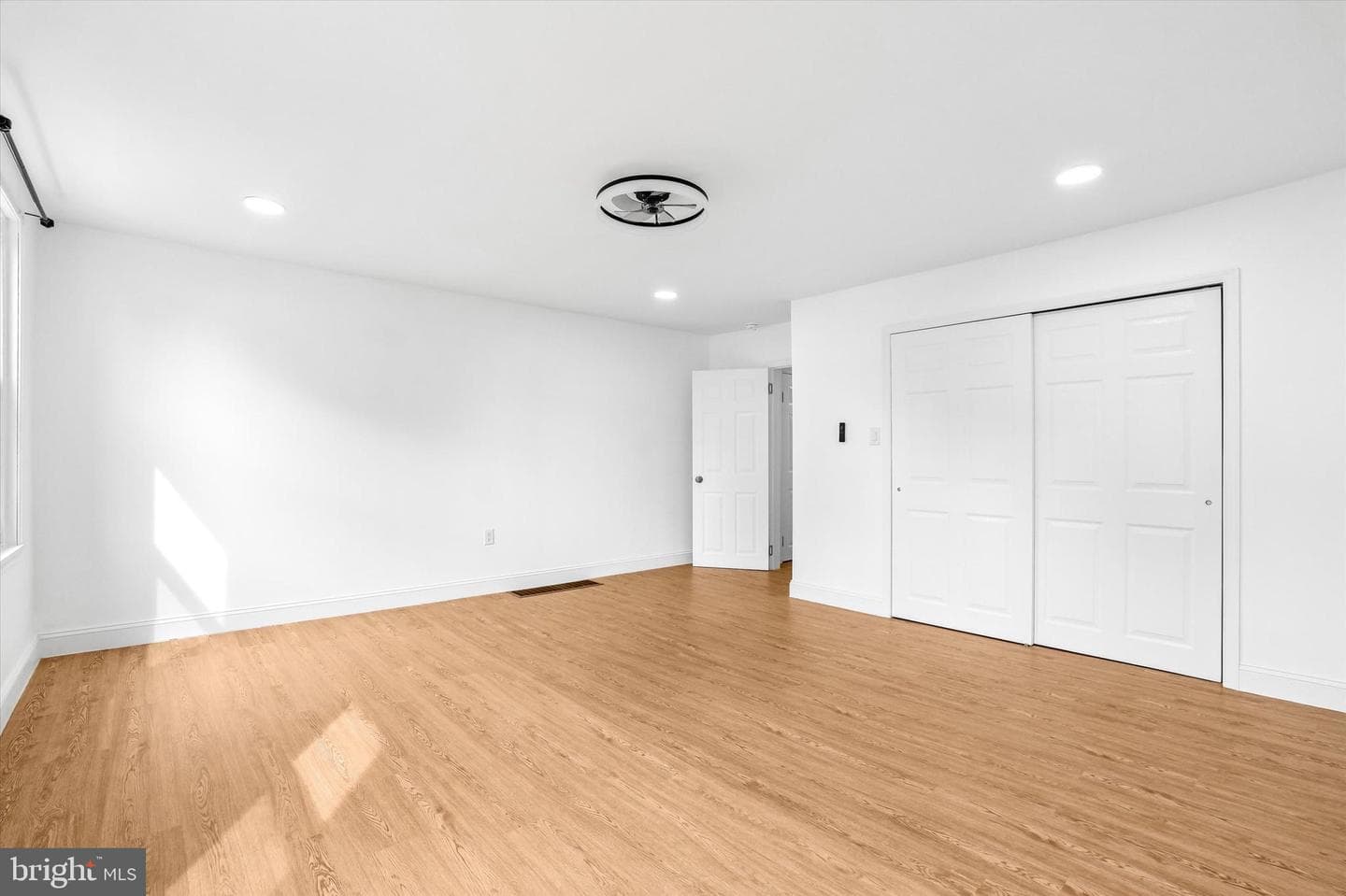 3516 Sunnyside Avenue photo 29
