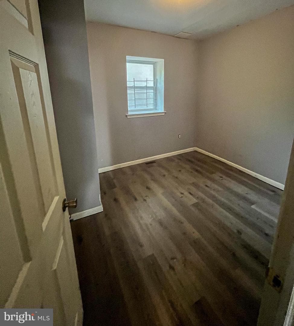 1811 Bouvier Street photo 11