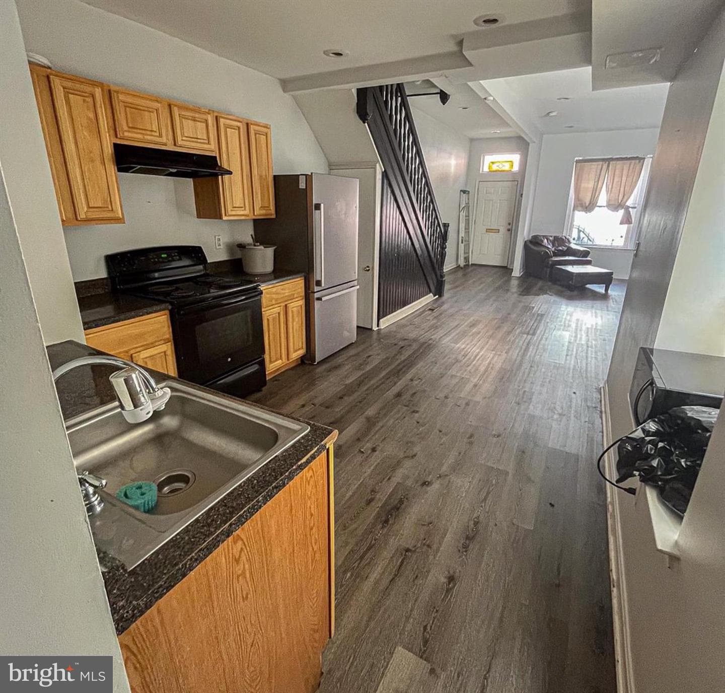 1811 Bouvier Street photo 9