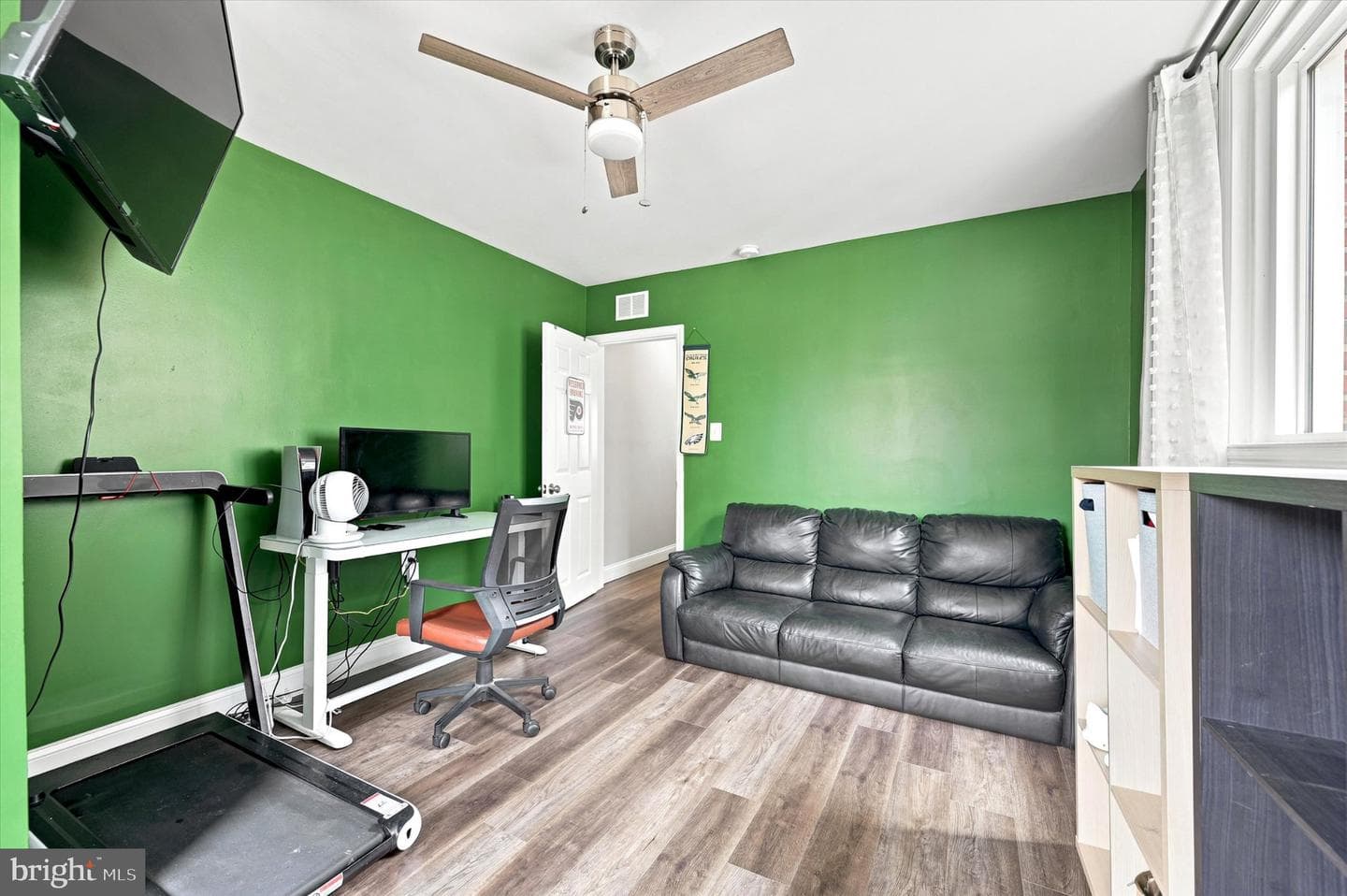 4253 Houghton Street photo 18