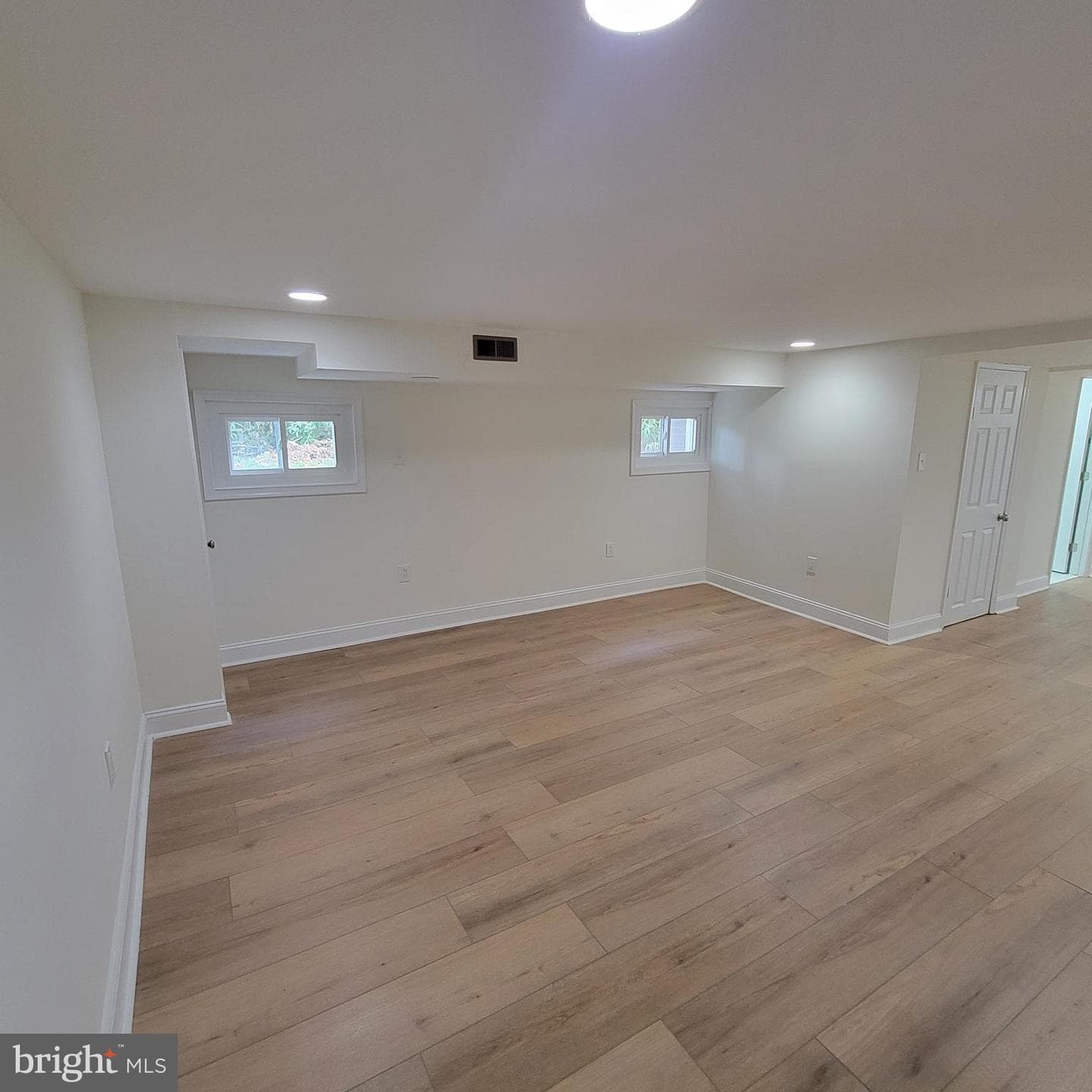1622 E Johnson Street photo 19
