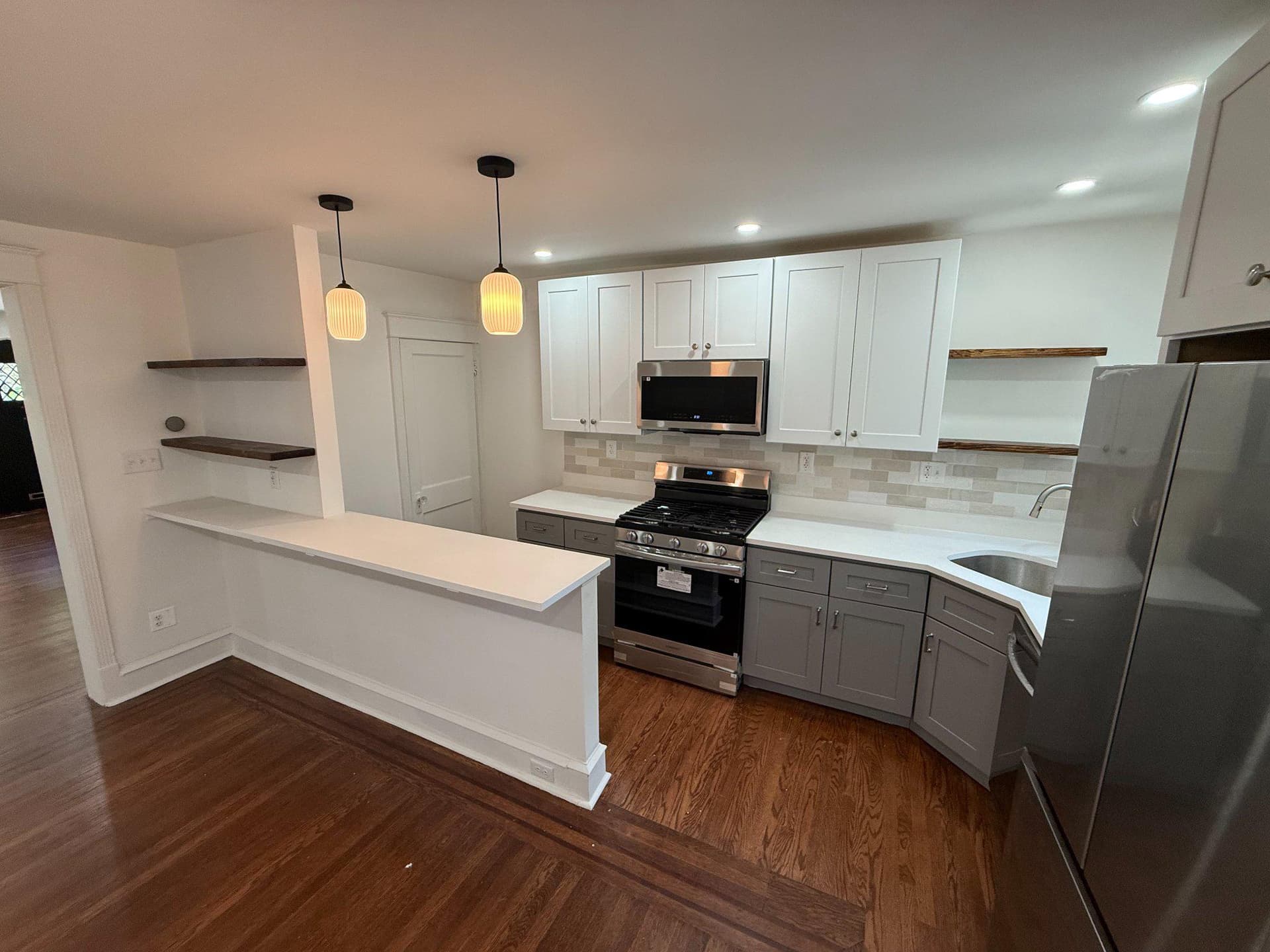 3429 Penn Street photo 9