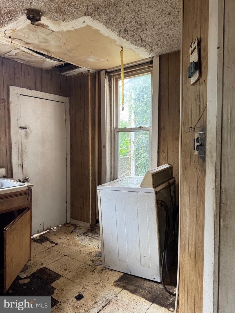 1246 S Ruby Street photo 5