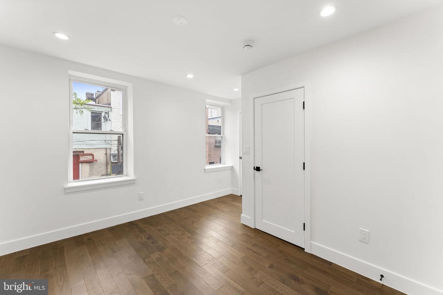 2165 E Firth Street photo 14