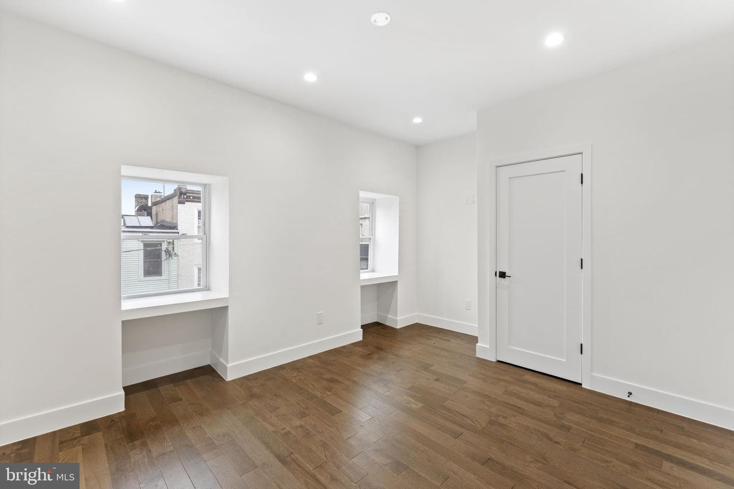 2165 E Firth Street photo 21
