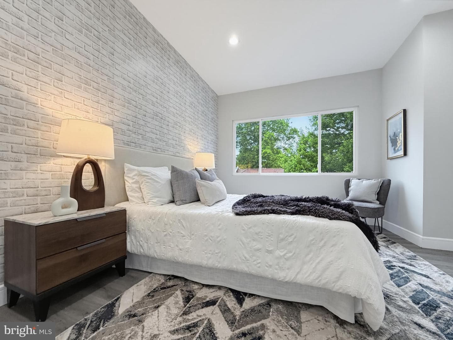 5357 N Sydenham Street photo 53
