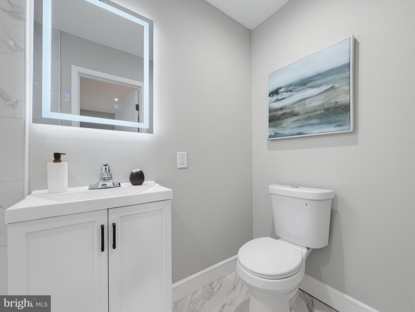 5357 N Sydenham Street photo 60