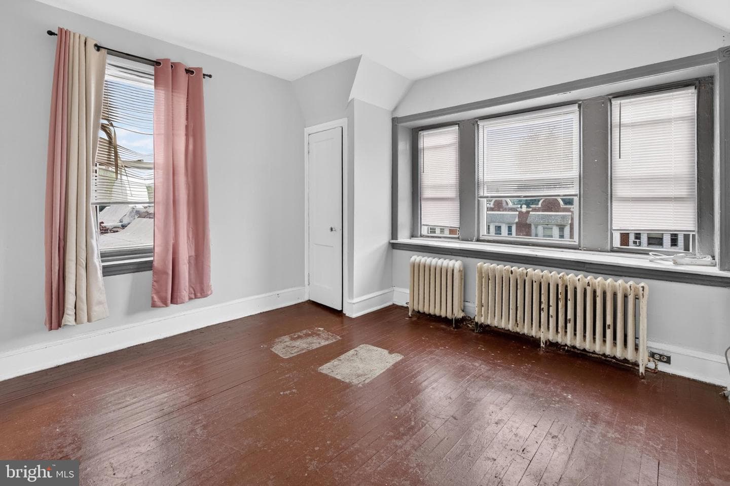 6130 Washington Avenue photo 10