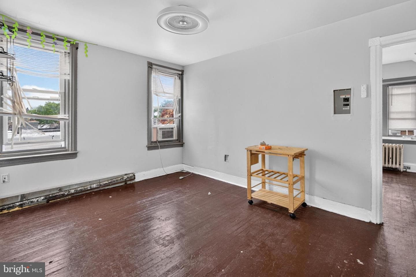 6130 Washington Avenue photo 13