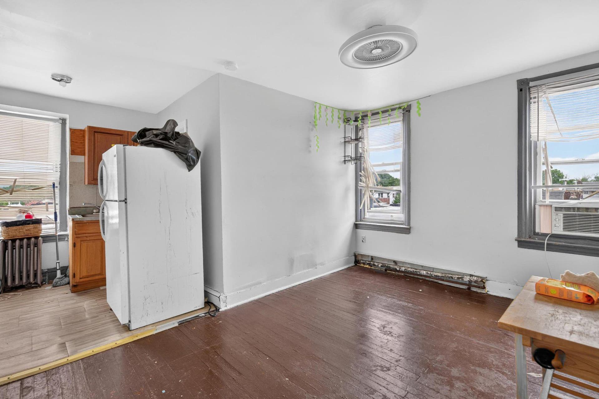 6130 Washington Avenue photo 30