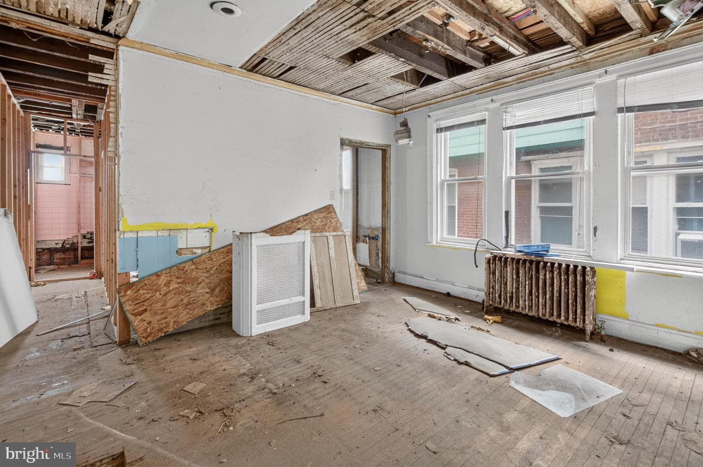 6130 Washington Avenue photo 45