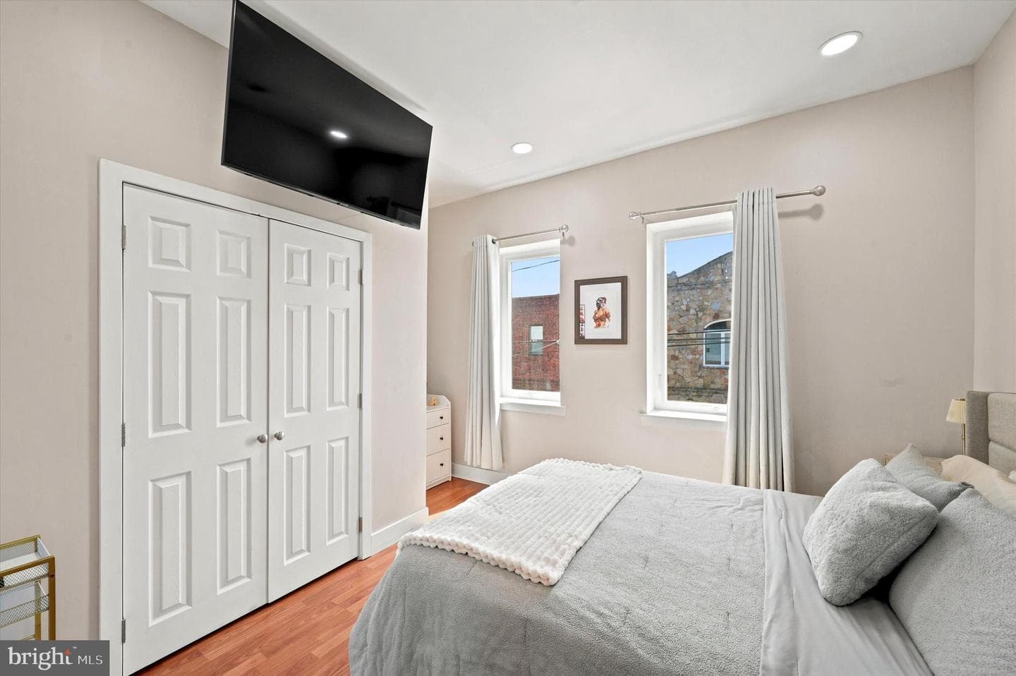 2952 S Sydenham photo 12