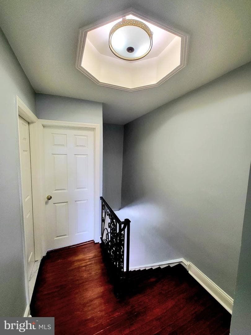 6137 Hawthorne Street photo 18