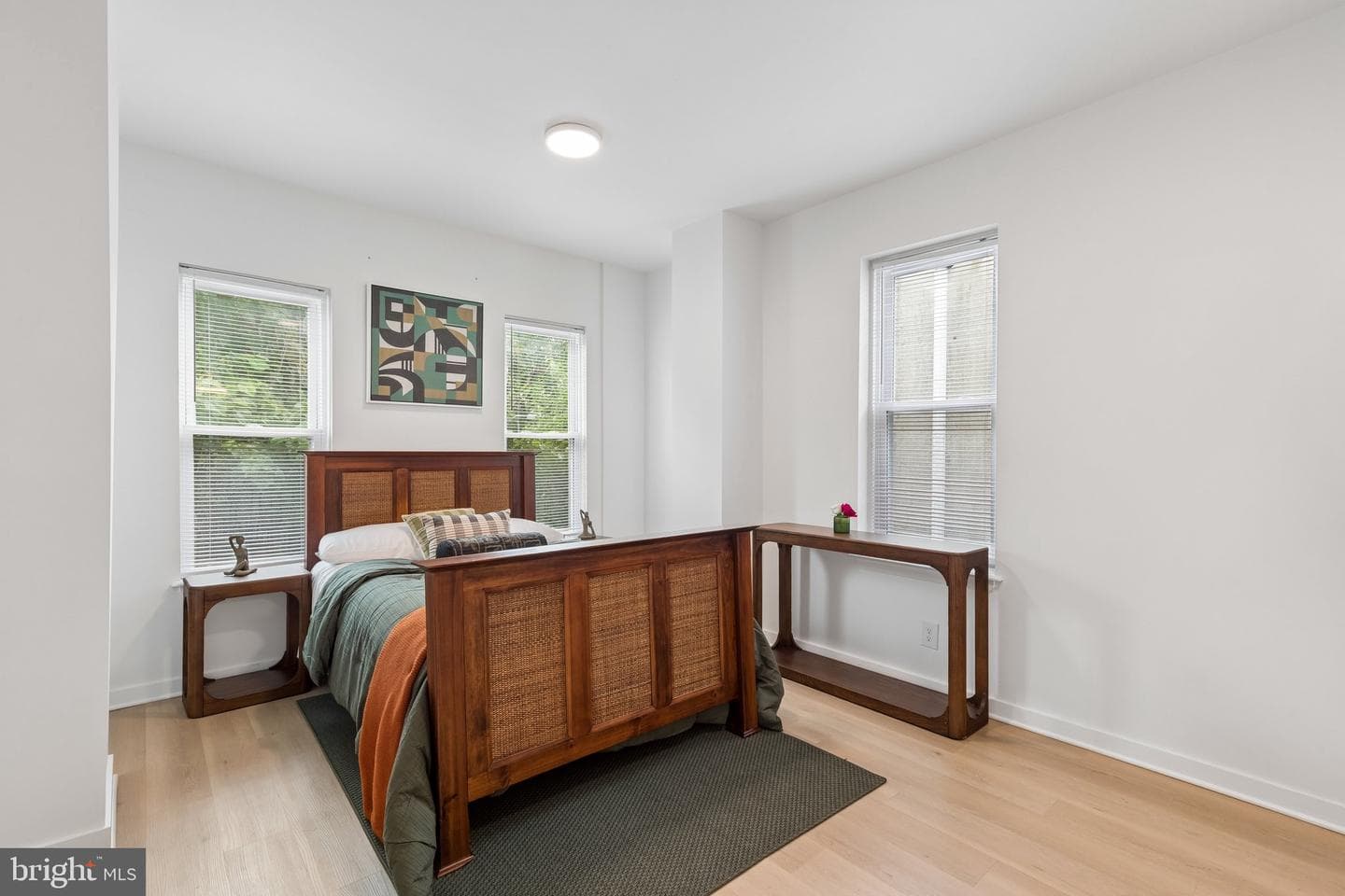 647 S 55th Street photo 14