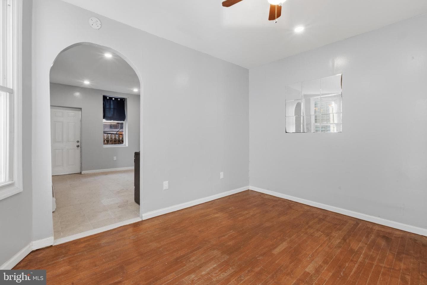 4548 N 17th Street photo 8