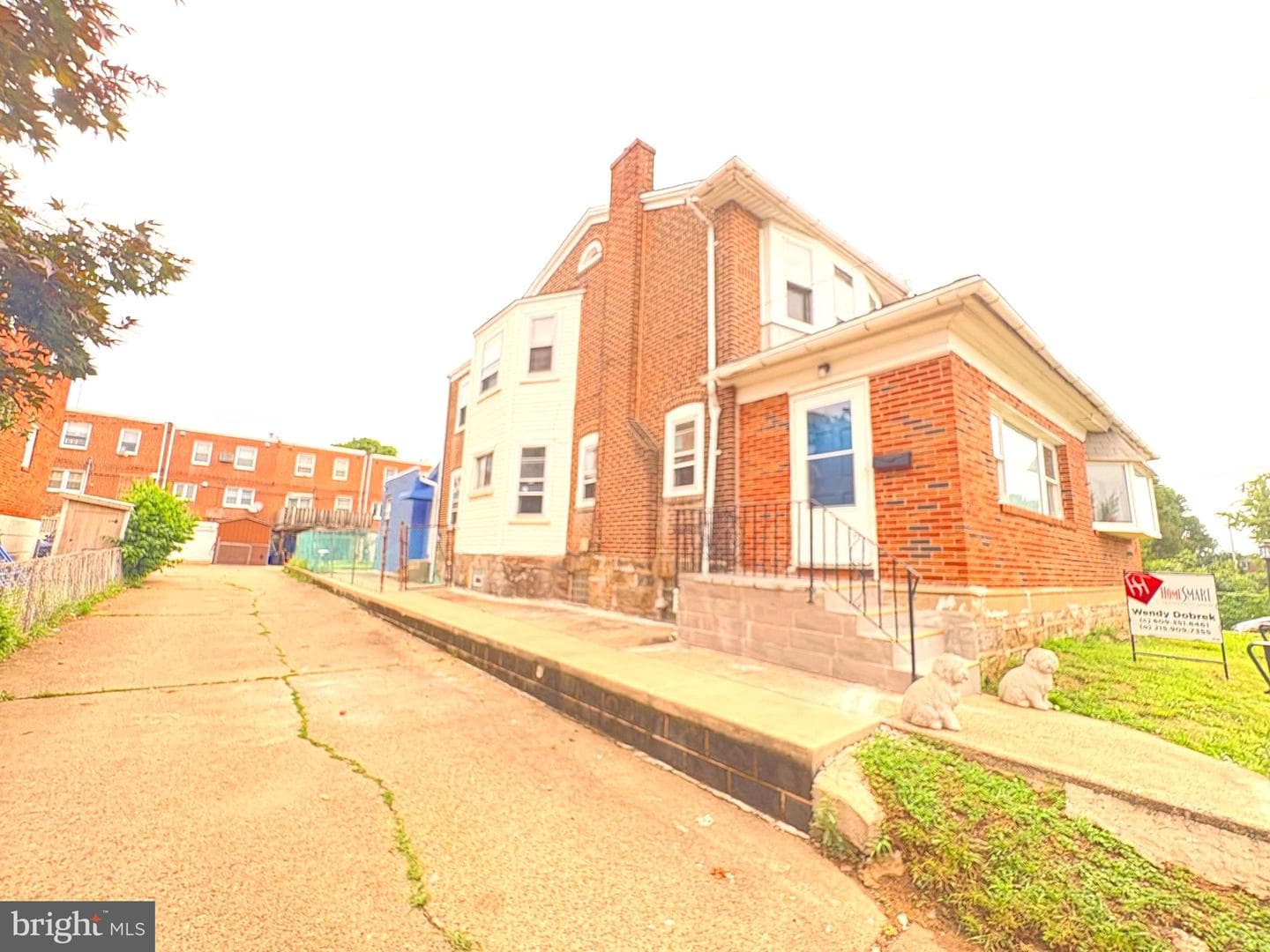 2241 Knorr Street photo 3