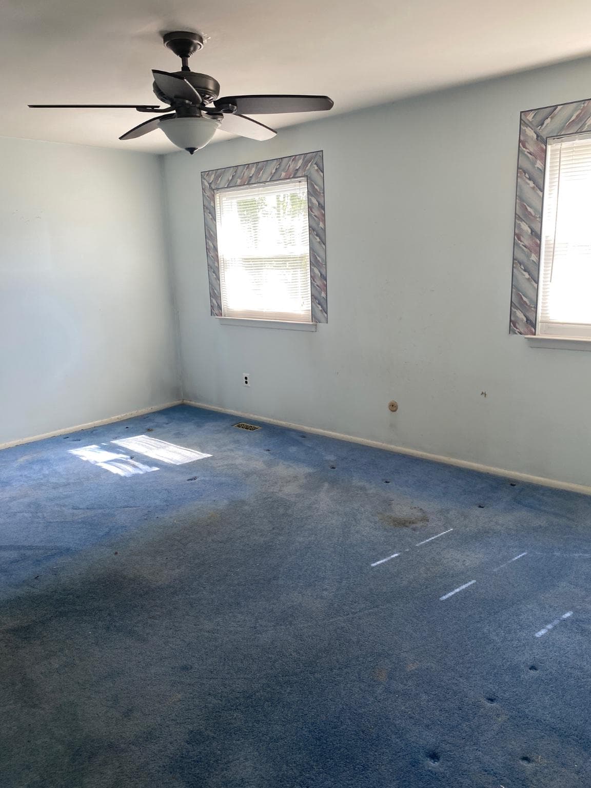 8909 Lewin Place photo 19