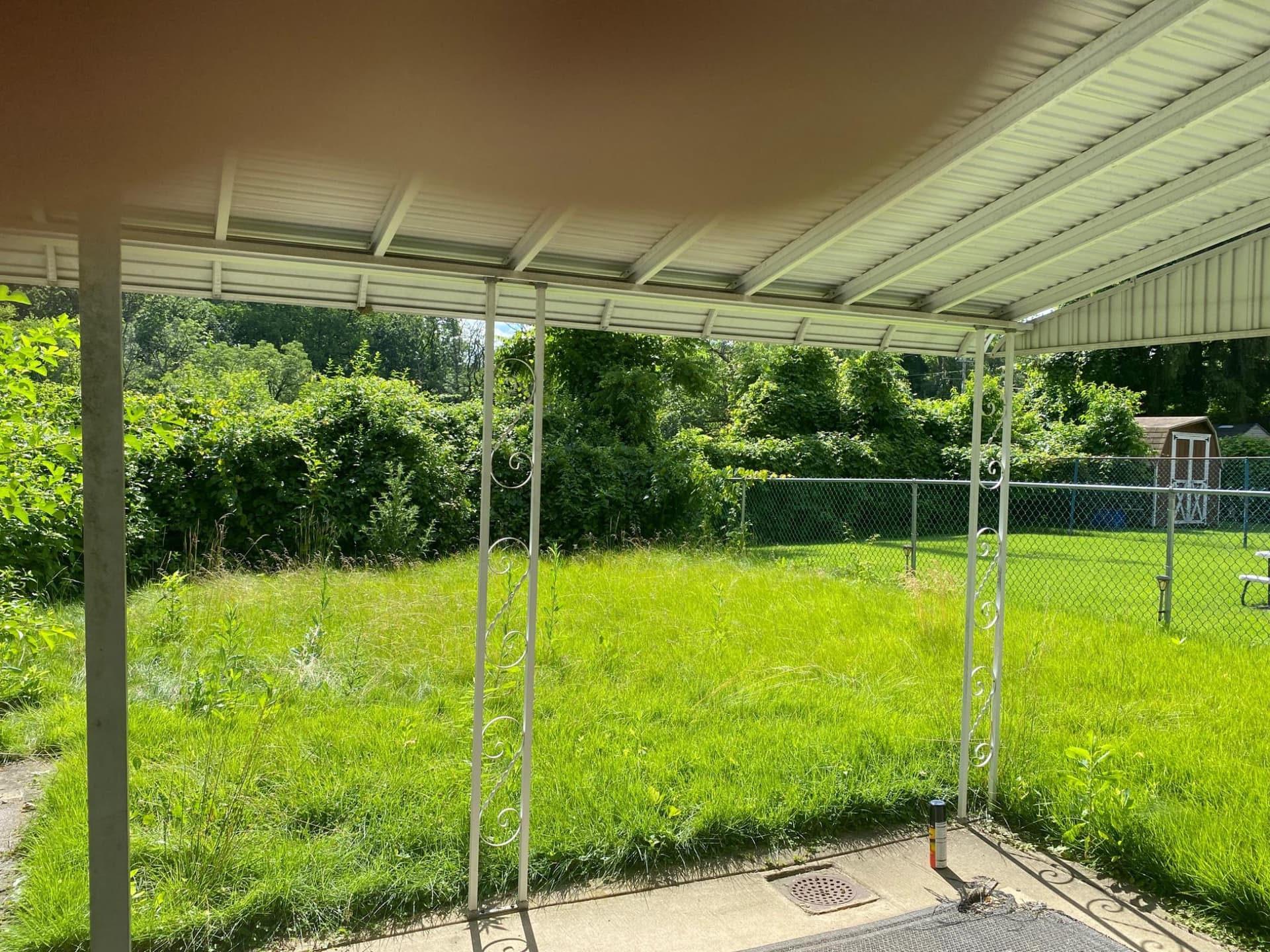 8909 Lewin Place photo 9