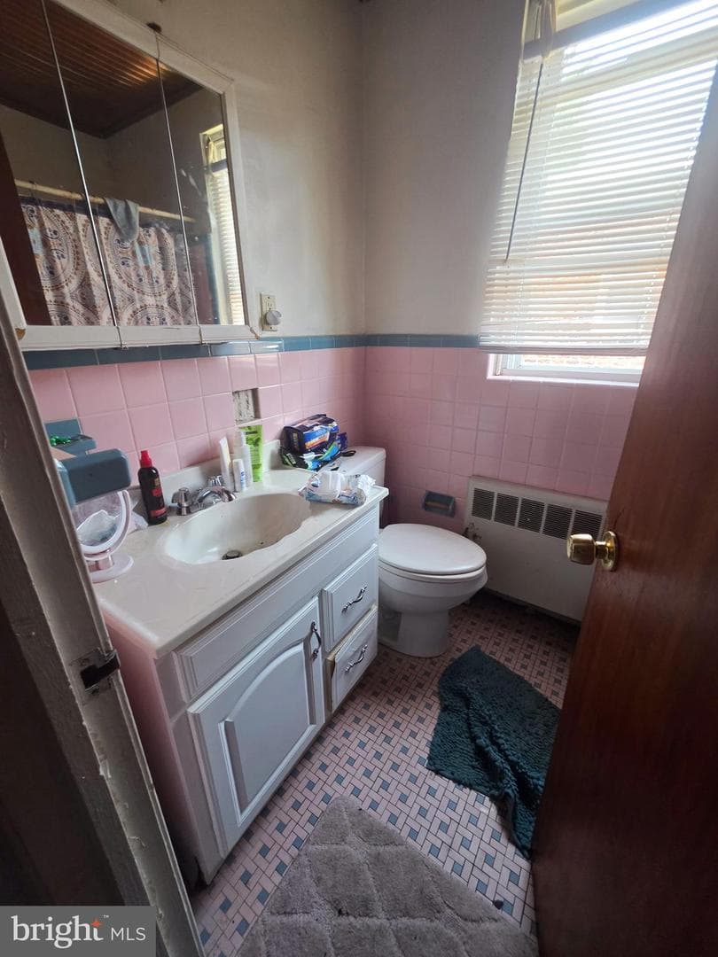 1010 Cliveden Street E photo 18