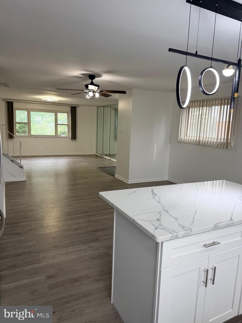 9021 Eastview Road photo 14