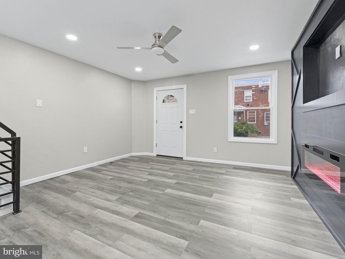 144 Fern Street photo 10