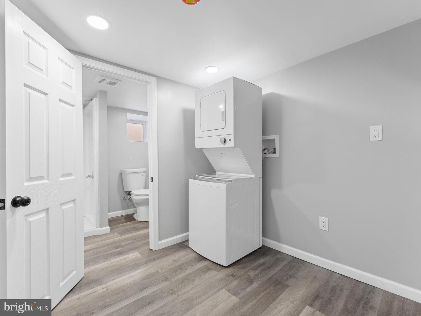 144 Fern Street photo 17