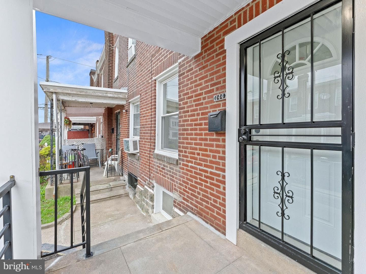 144 Fern Street photo 34
