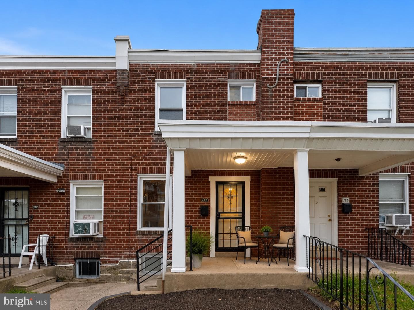144 Fern Street photo 37