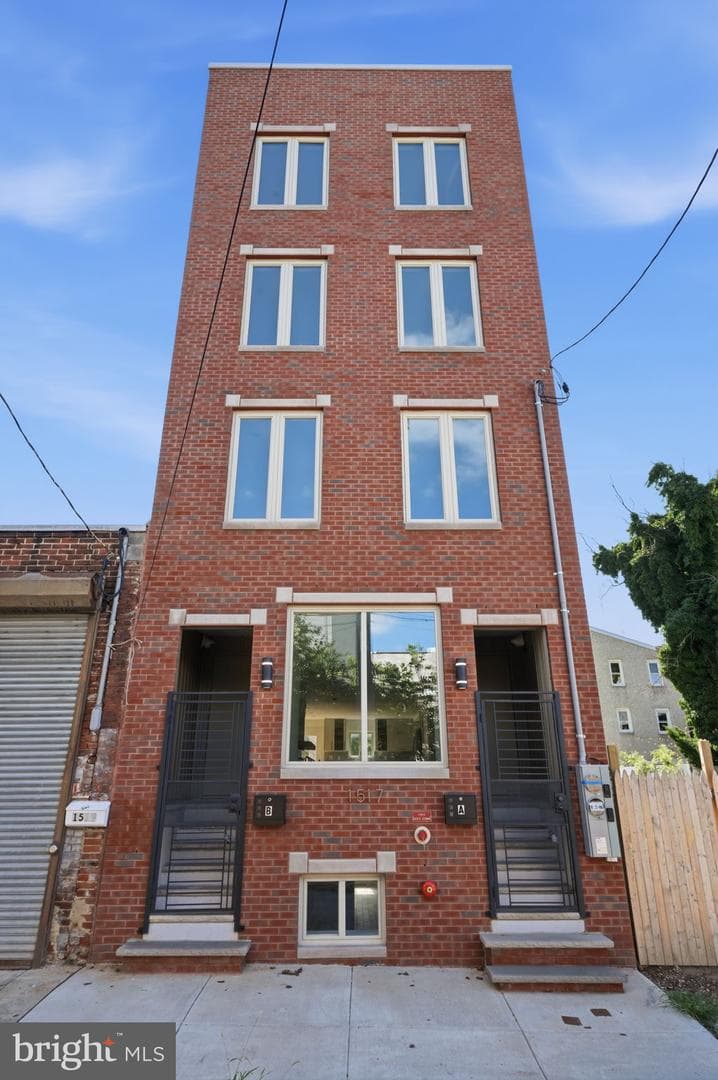 1517 Bodine Street N #a photo 34