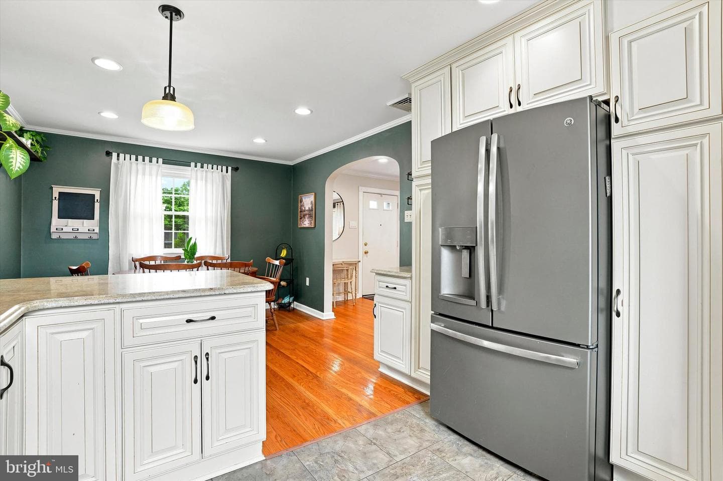 4022 Wells Street photo 10