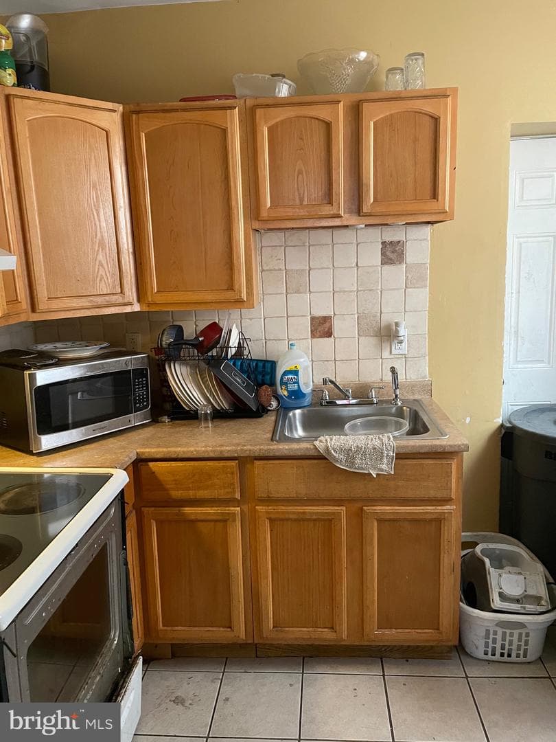 1422 Kerbaugh Street photo 3