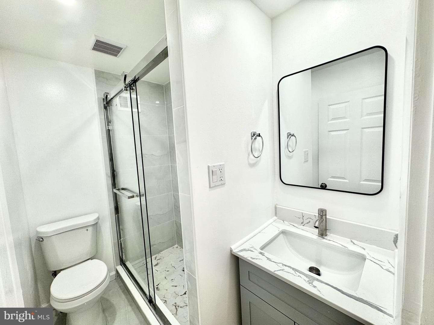 435 Durfor Street photo 14