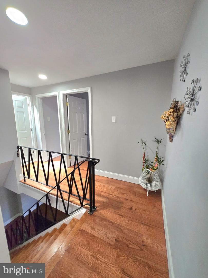 3559 Nottingham Lane photo 6