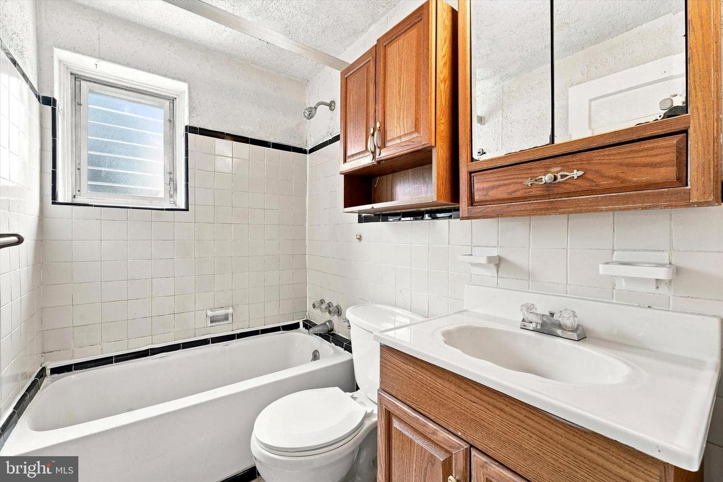 623 Acorn Street photo 6