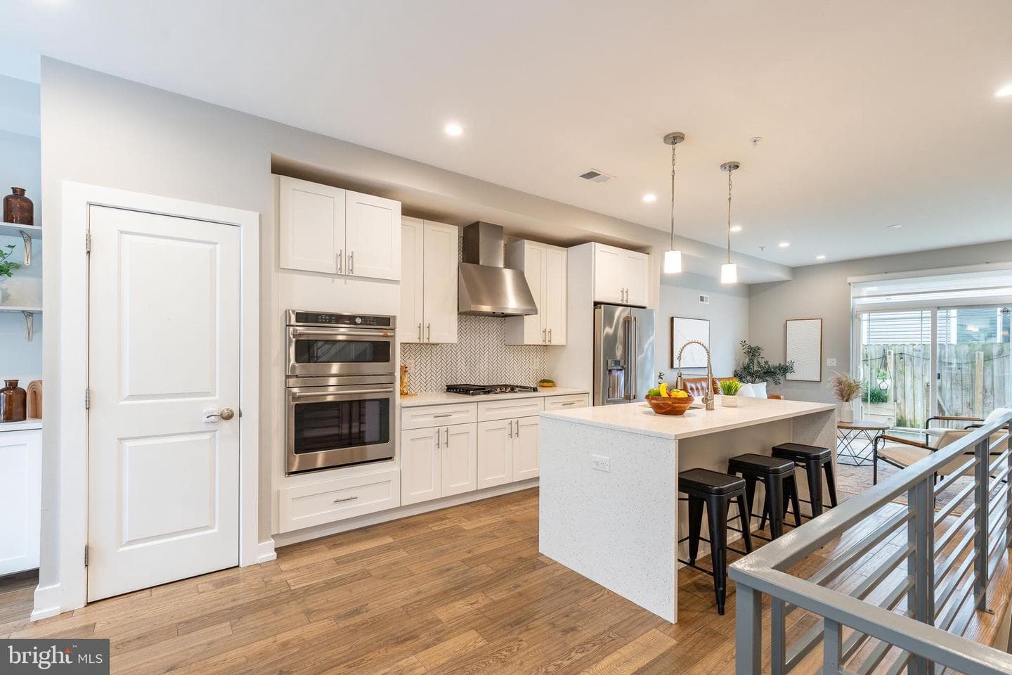 1344 N Hancock Street photo 6