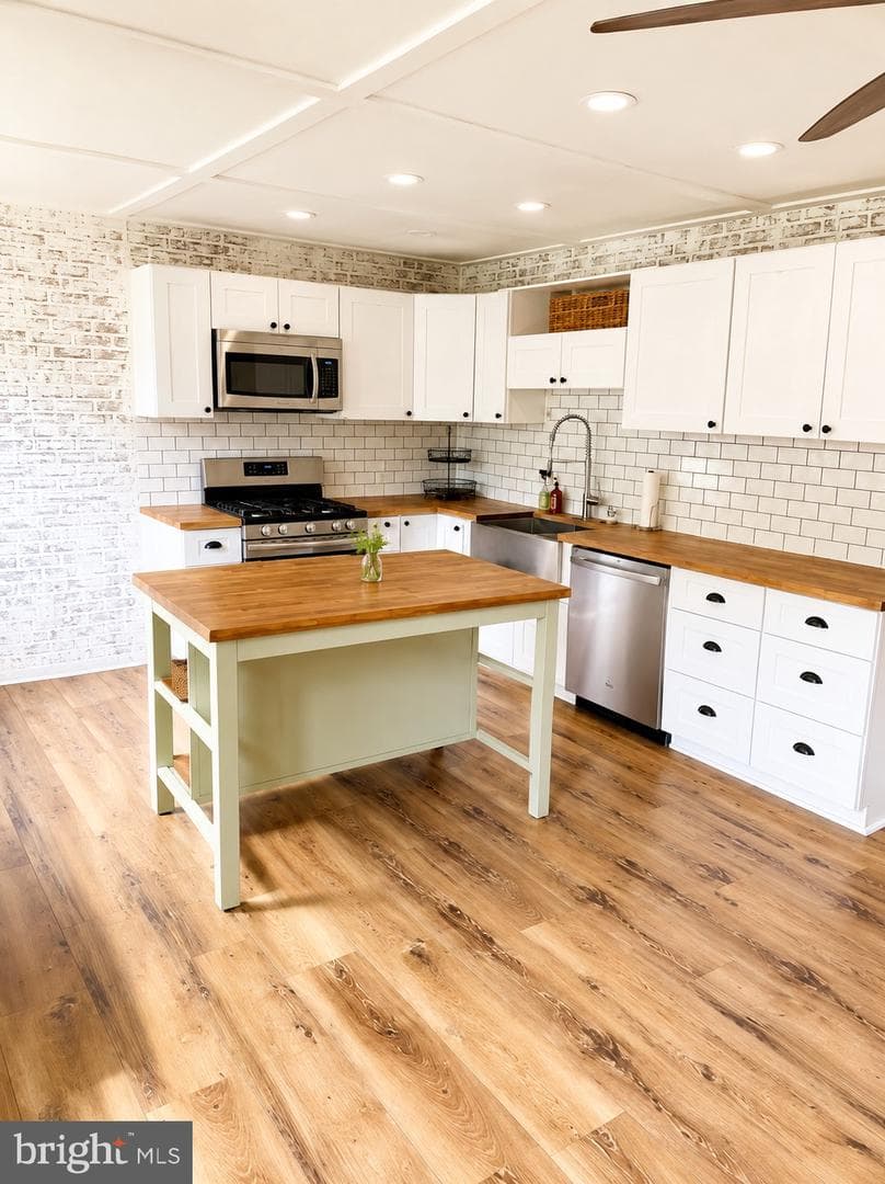3621 Newberry Road, Philadelphia