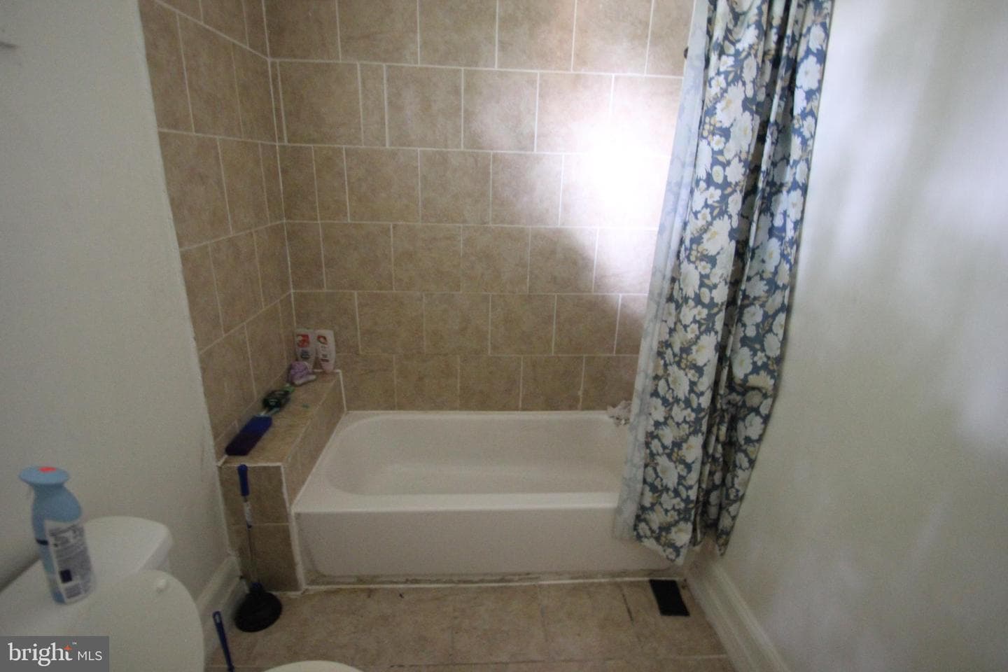 1452 N Ithan Street photo 7