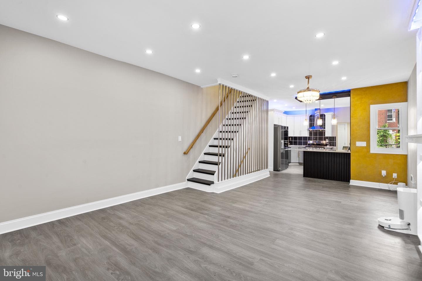 1515 N Edgewood Street photo 19