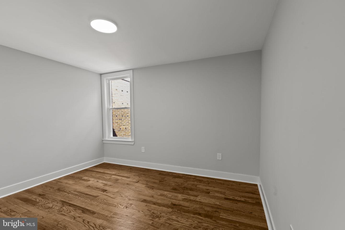 1606 E Washington Lane photo 22