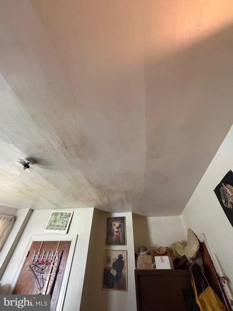 2104 Church Lane photo 16