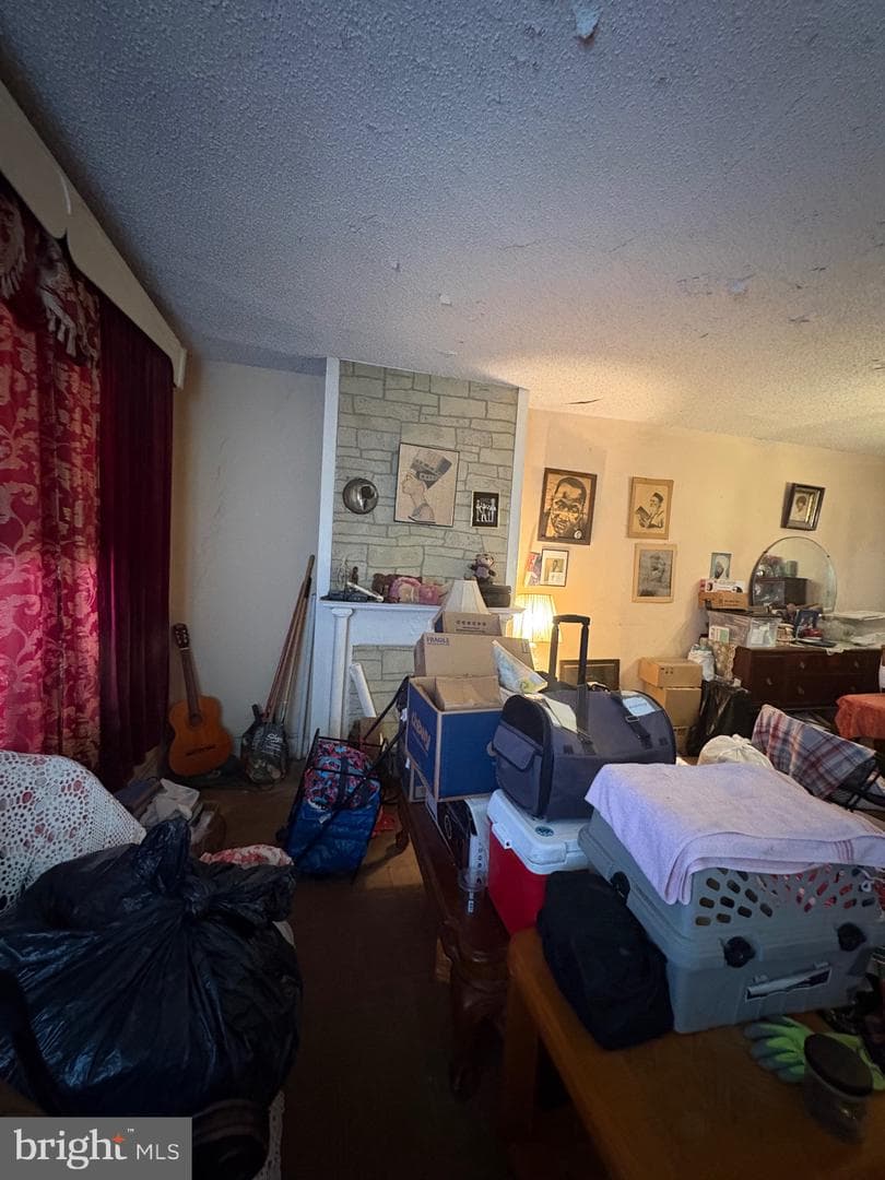 2104 Church Lane photo 4