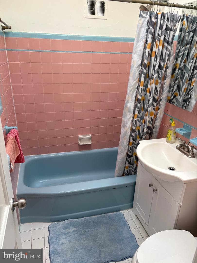 6716 Akron Street photo 26