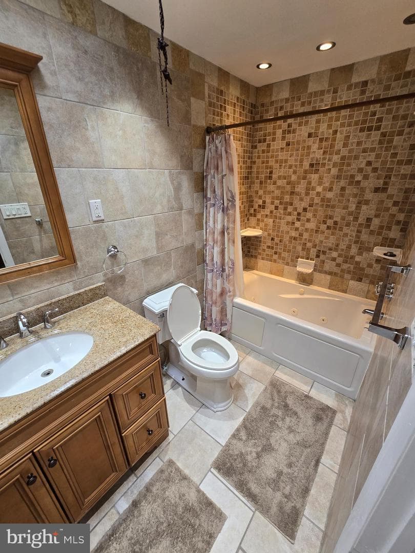 10213 Ambridge Place photo 23