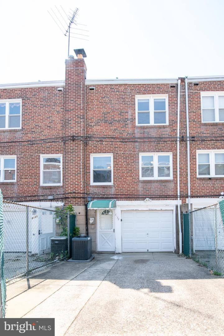 8138 Terry Street photo 16