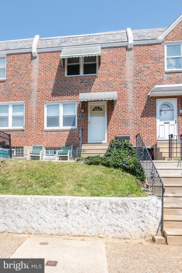 8138 Terry Street photo 3