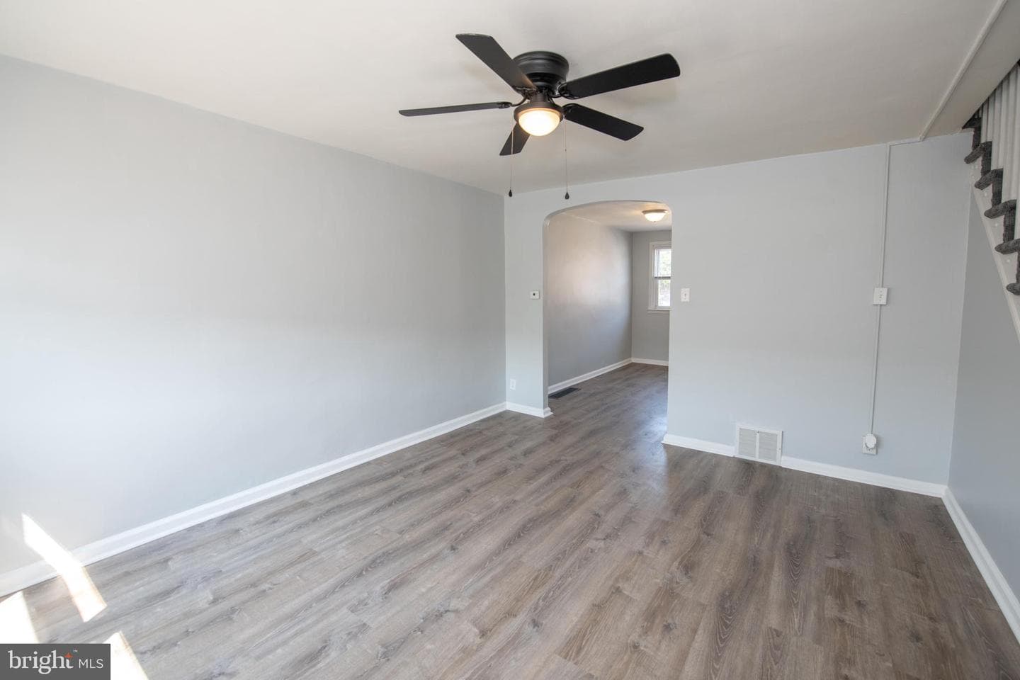 8138 Terry Street photo 5