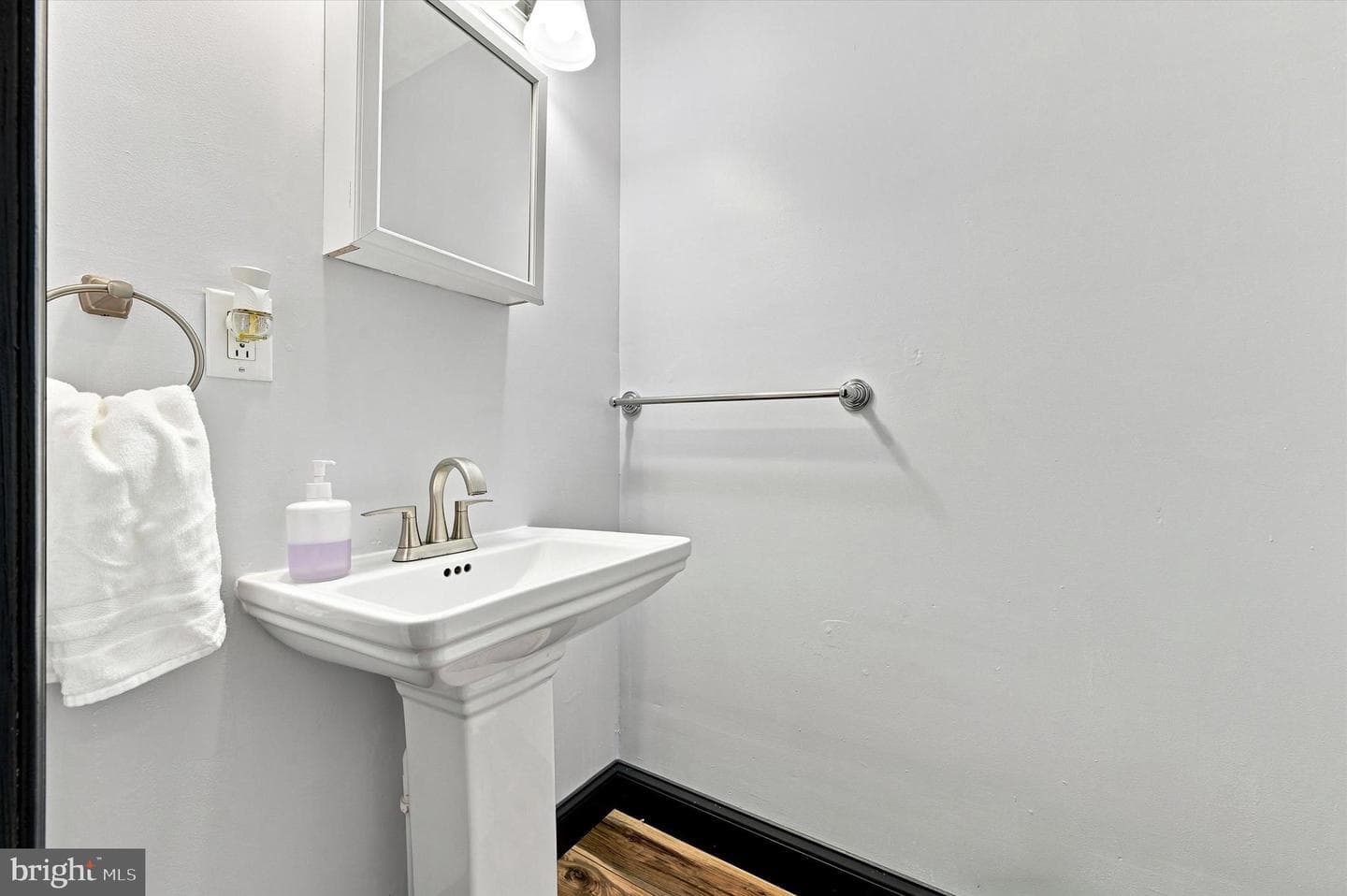 2109 N Franklin Street photo 5