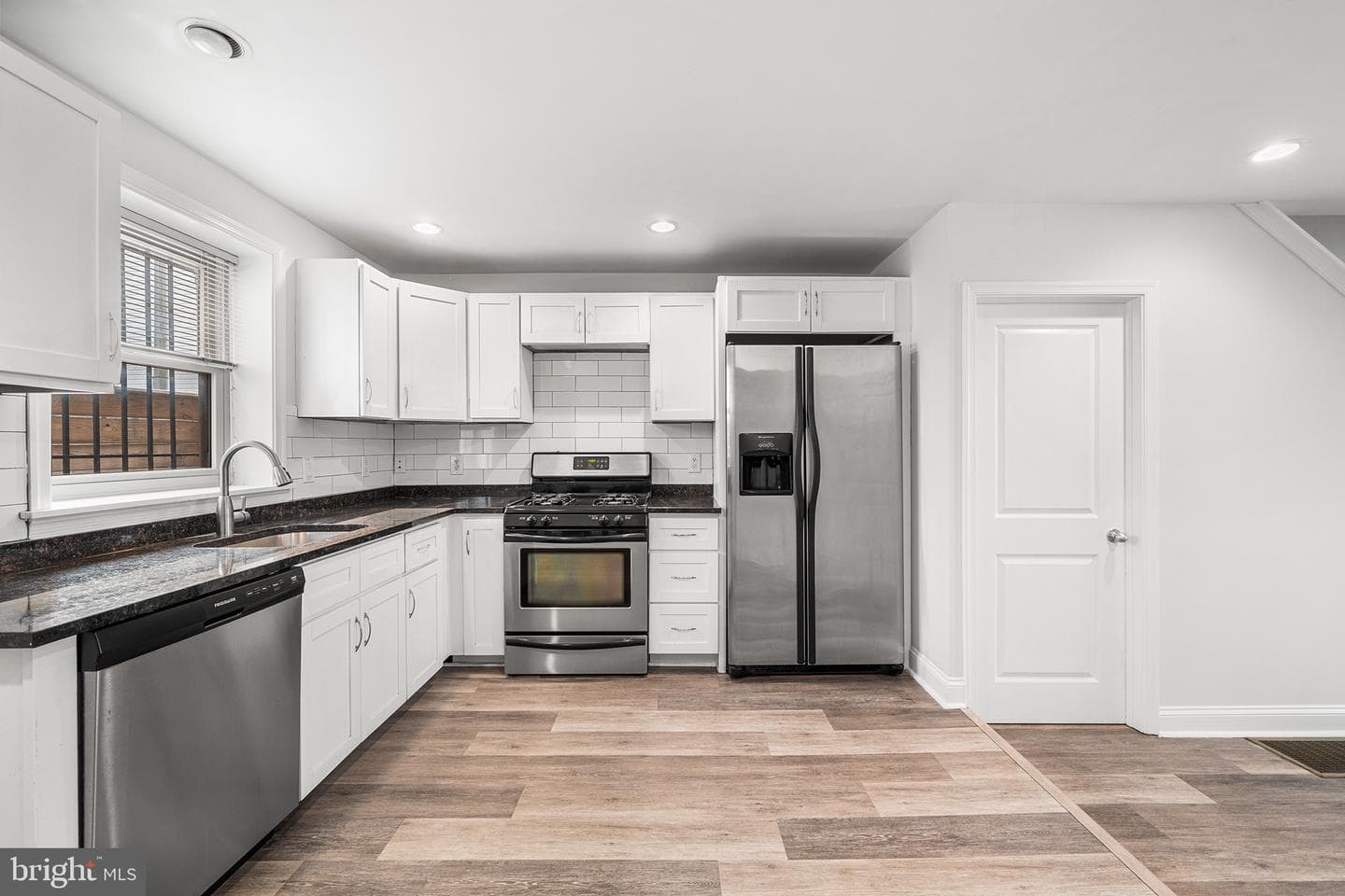 2521 Federal Street photo 8