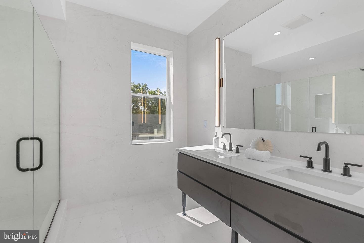 635 N 7th Street #c2b photo 16