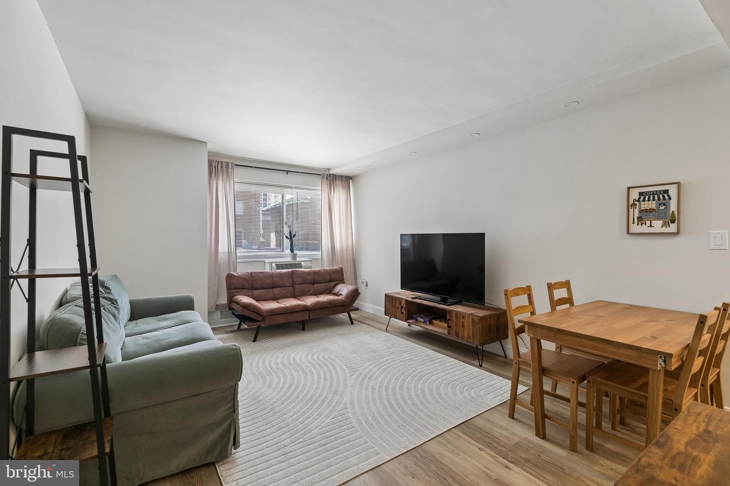 2101 Chestnut Street #303, Philadelphia